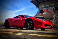 Drive a Ferrari F458 Italia on circuit - 3 or 6 laps