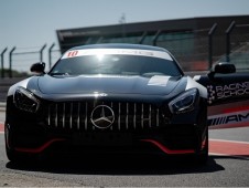 Conduzir um Mercedes AMG GT 63 2 voltas + 1 volta em co-piloto